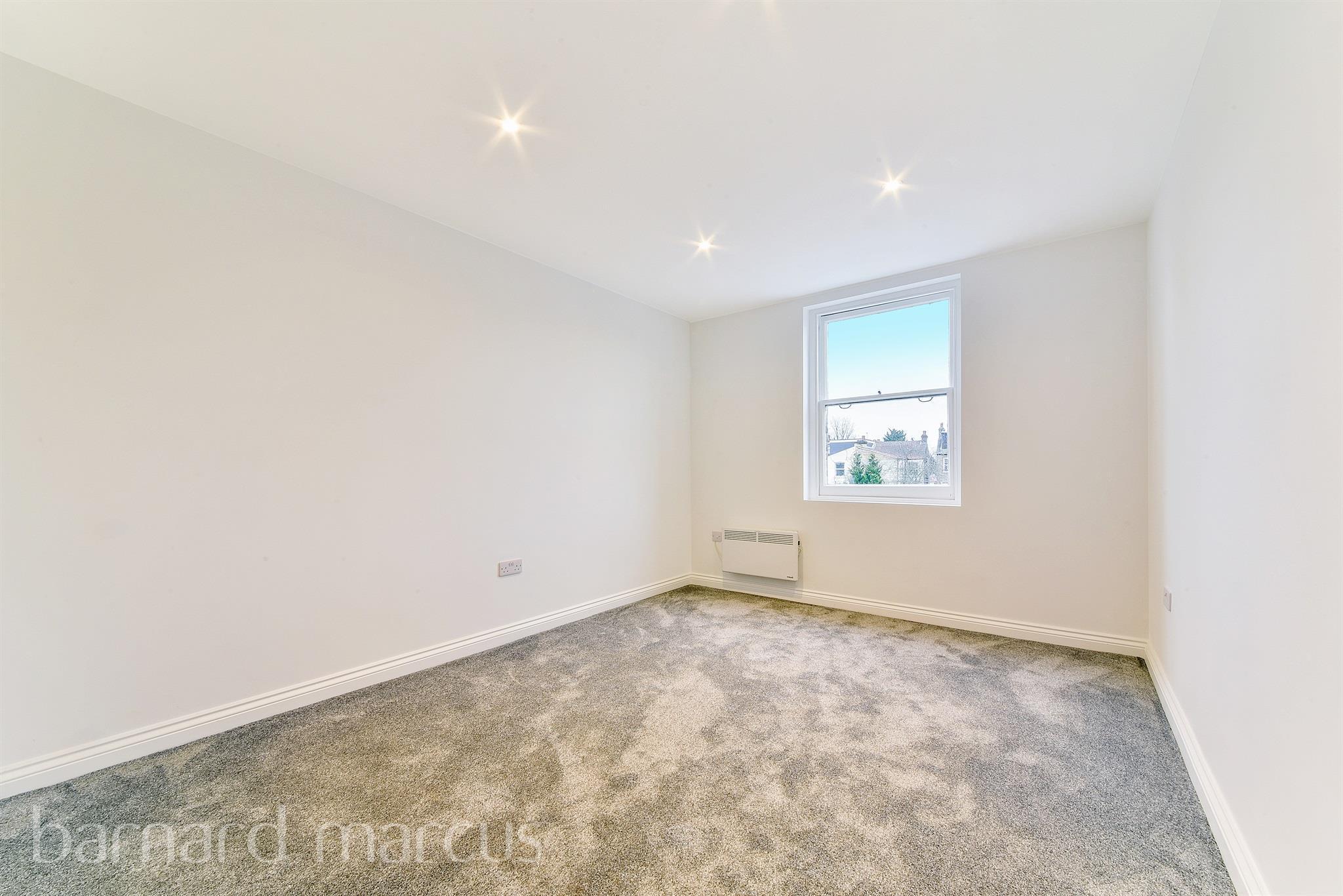 Flat Park Lane in Greater London