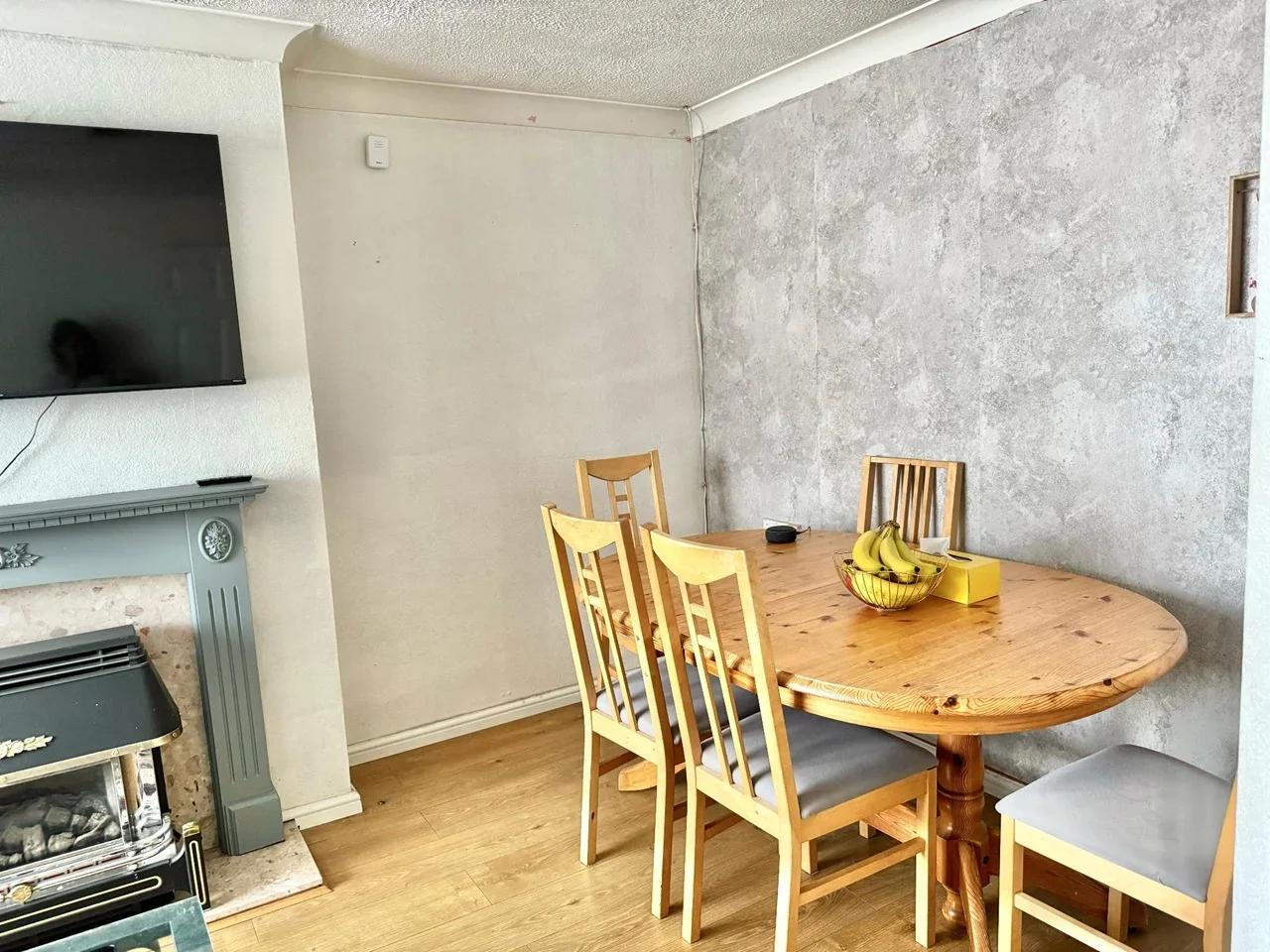 Flat Buckingham Avenue in Slough