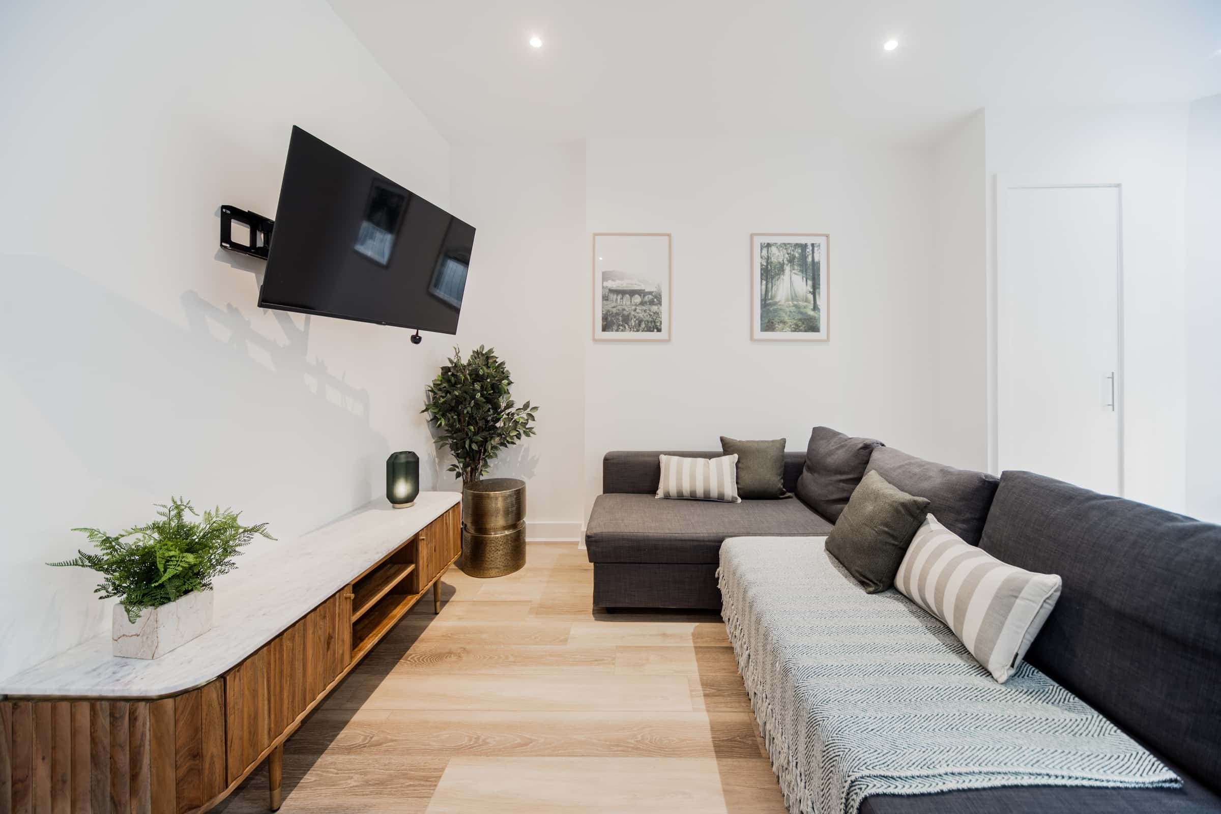 Flat Nevern Place in Greater London