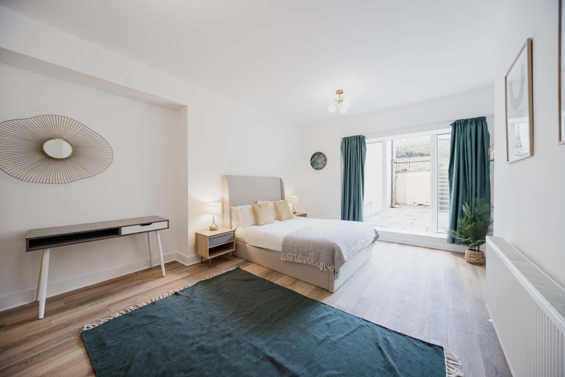 Flat Nevern Place in Greater London
