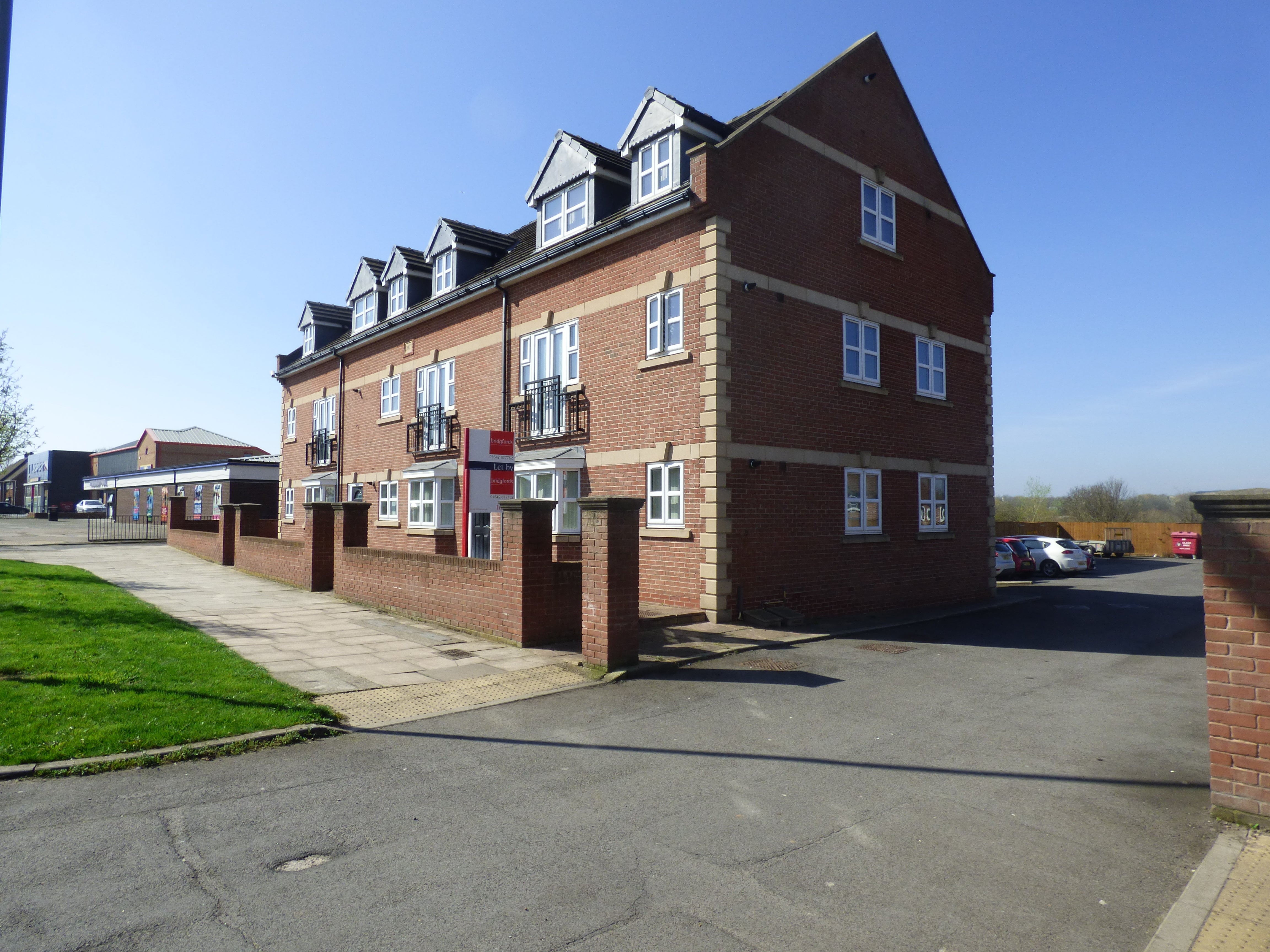 Flat Thornaby Road in Thornaby-on-Tees