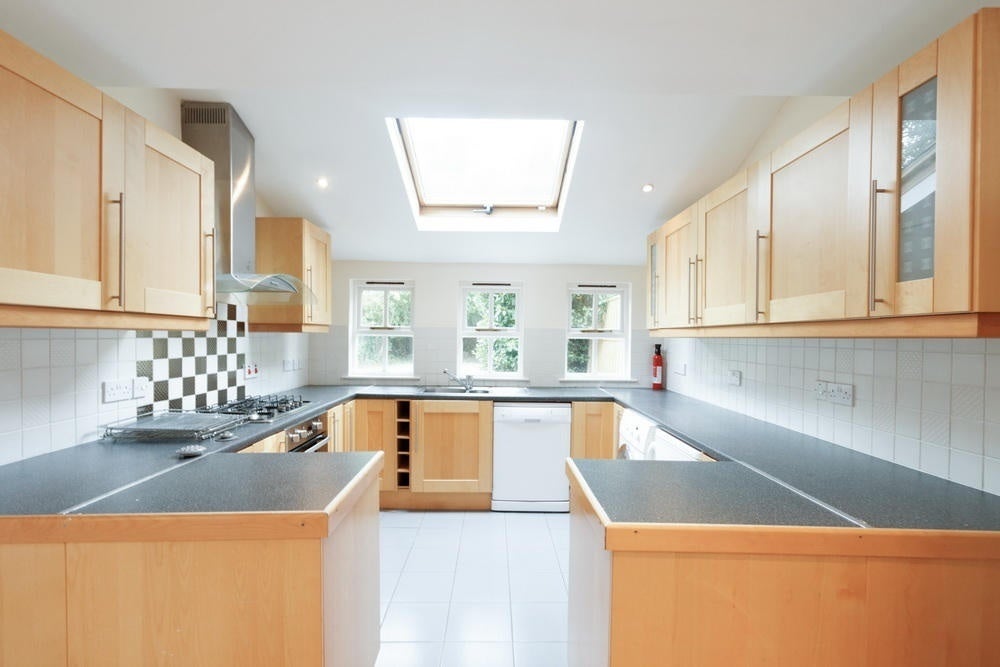 Room Dalmore Road in Greater London