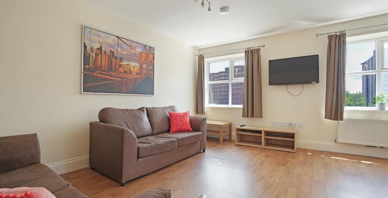 Room Hodgson Street in Sheffield