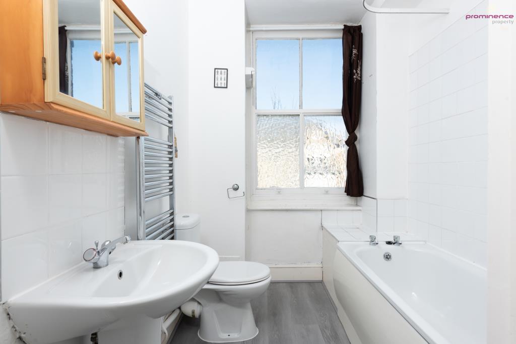 Flat Cromwell Road in Portslade by Sea