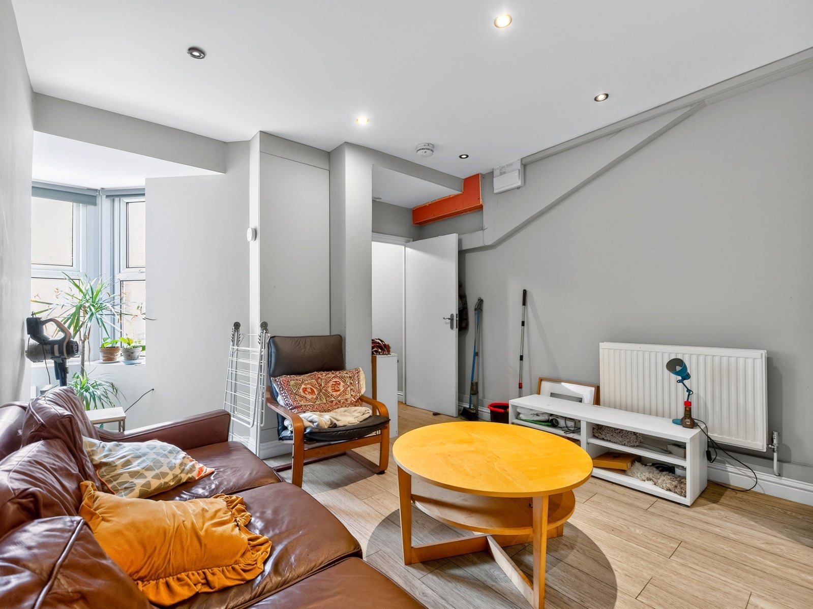 Flat Amhurst Road in Greater London