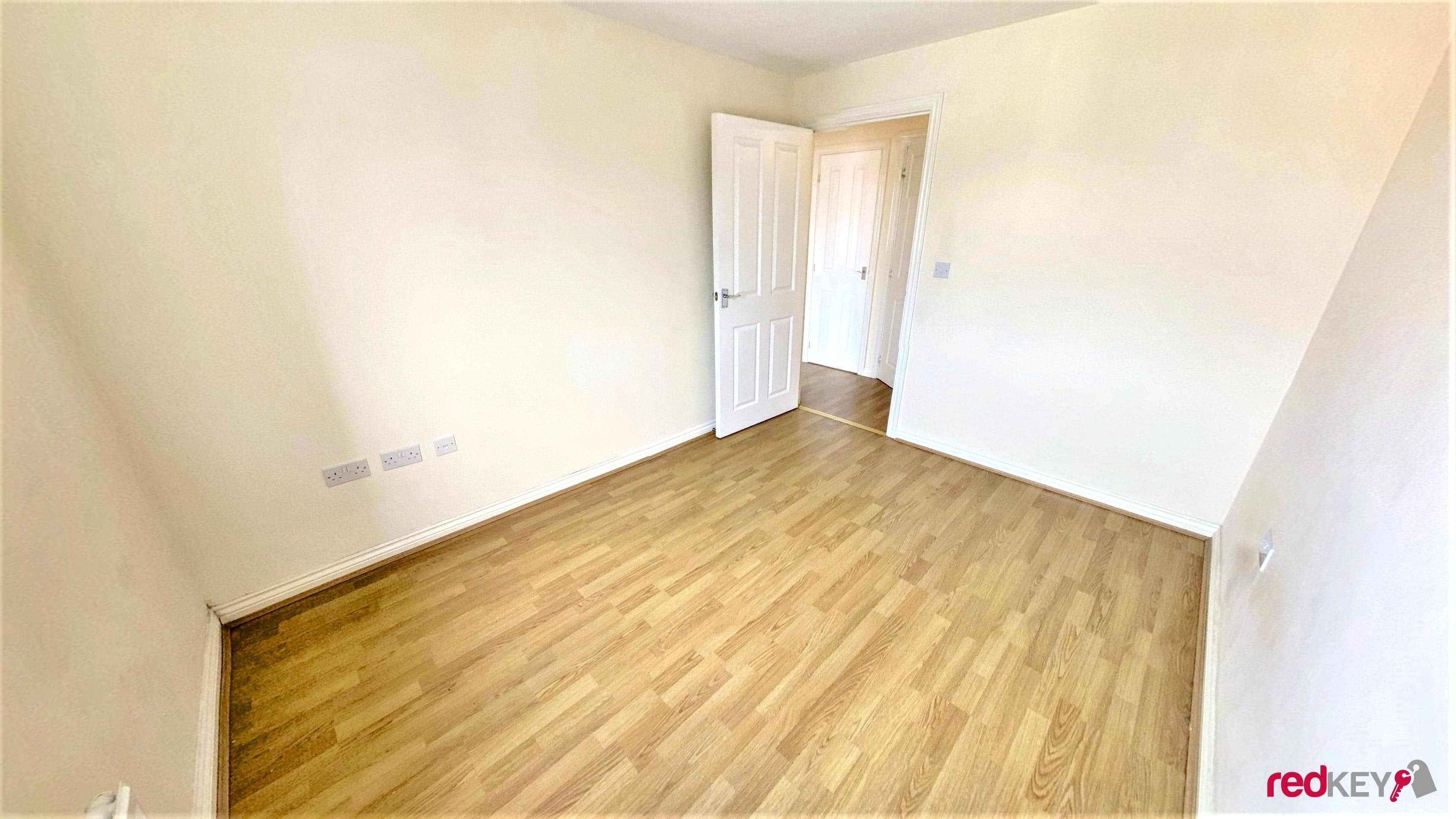 Flat Amber Close in Newport