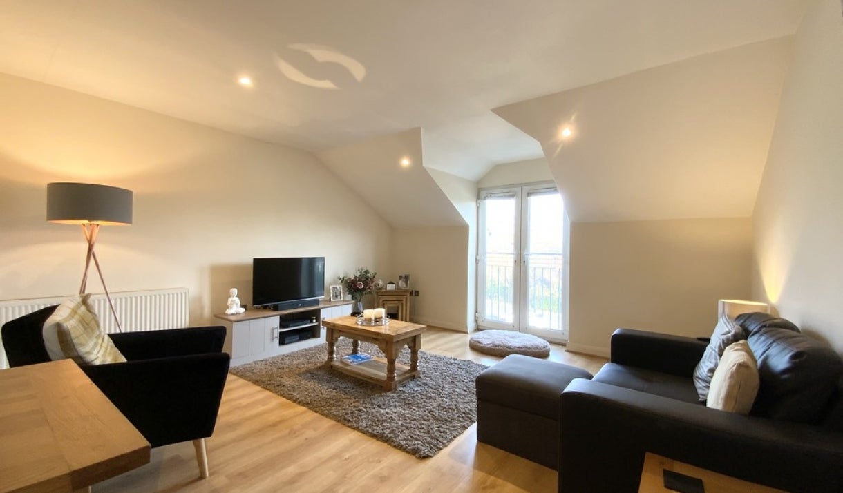Flat Feversham Crescent in York