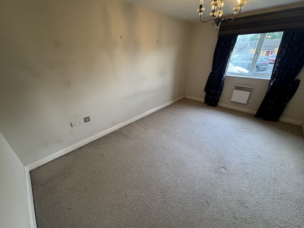 Flat Radcliffe Road in Bolton