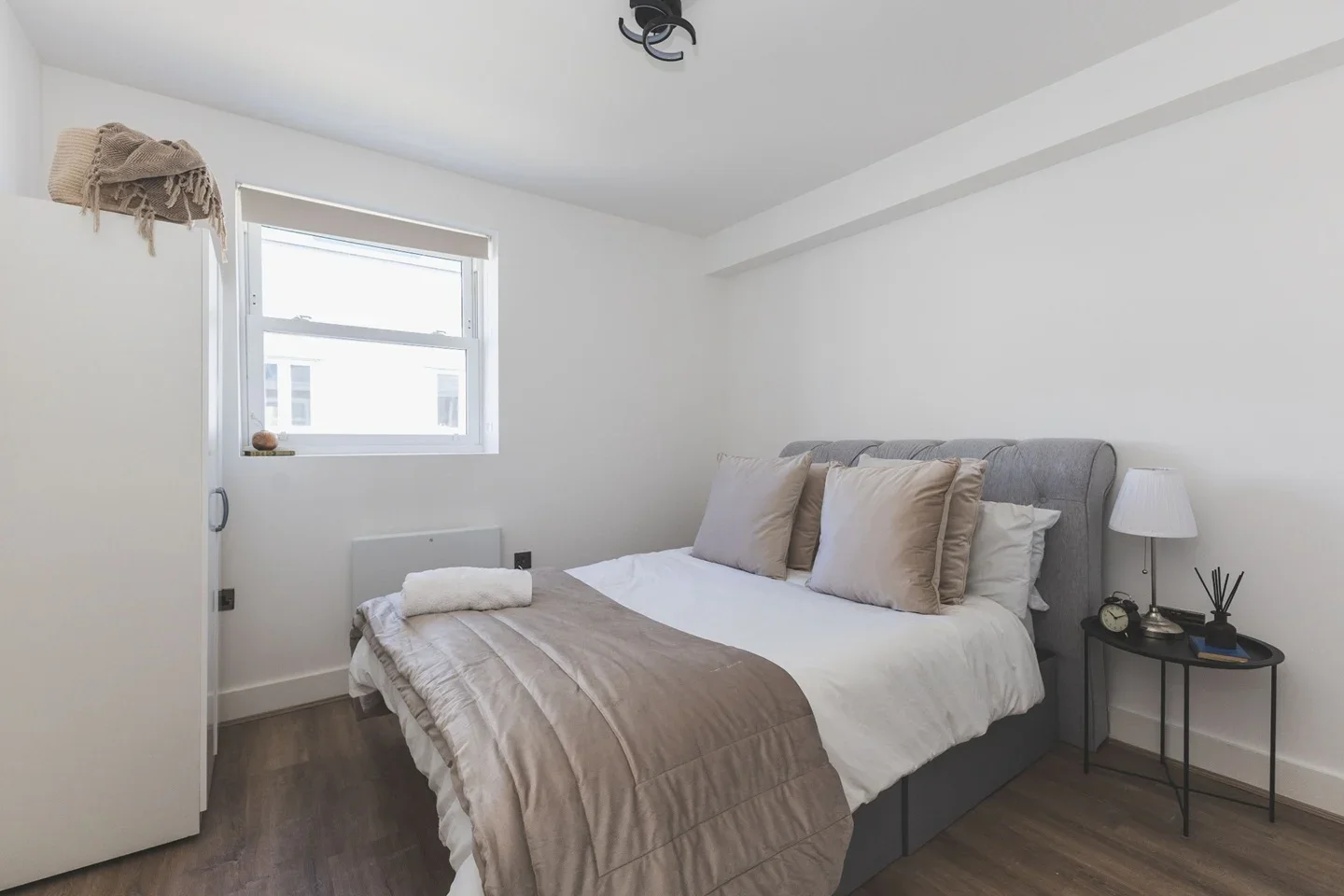 Room Ladywell Street in Greater London