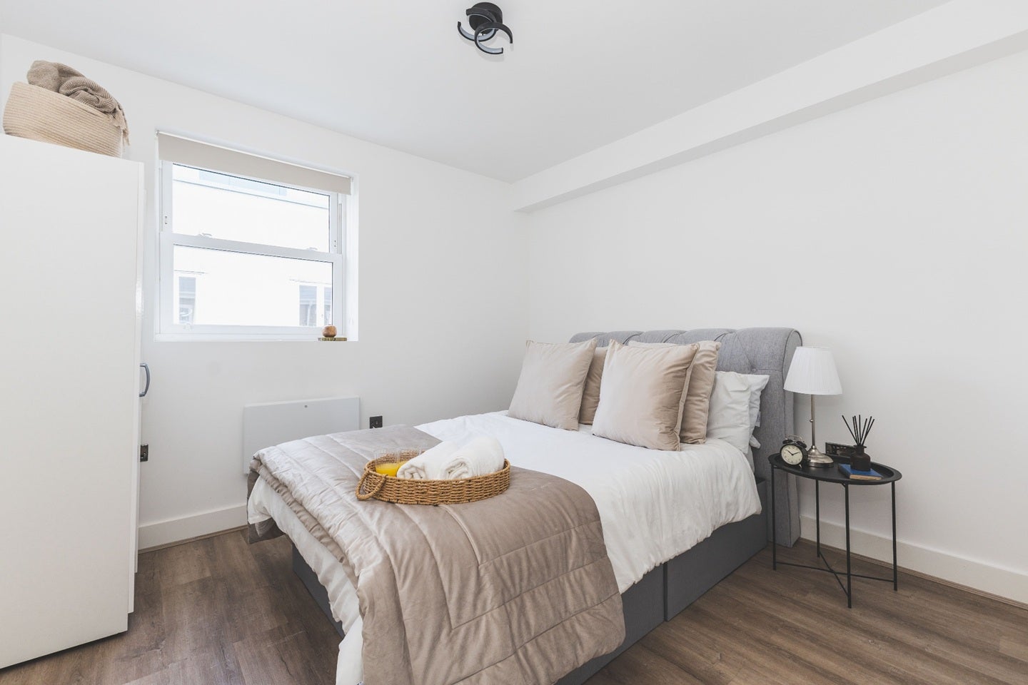 Room Ladywell Street in Greater London