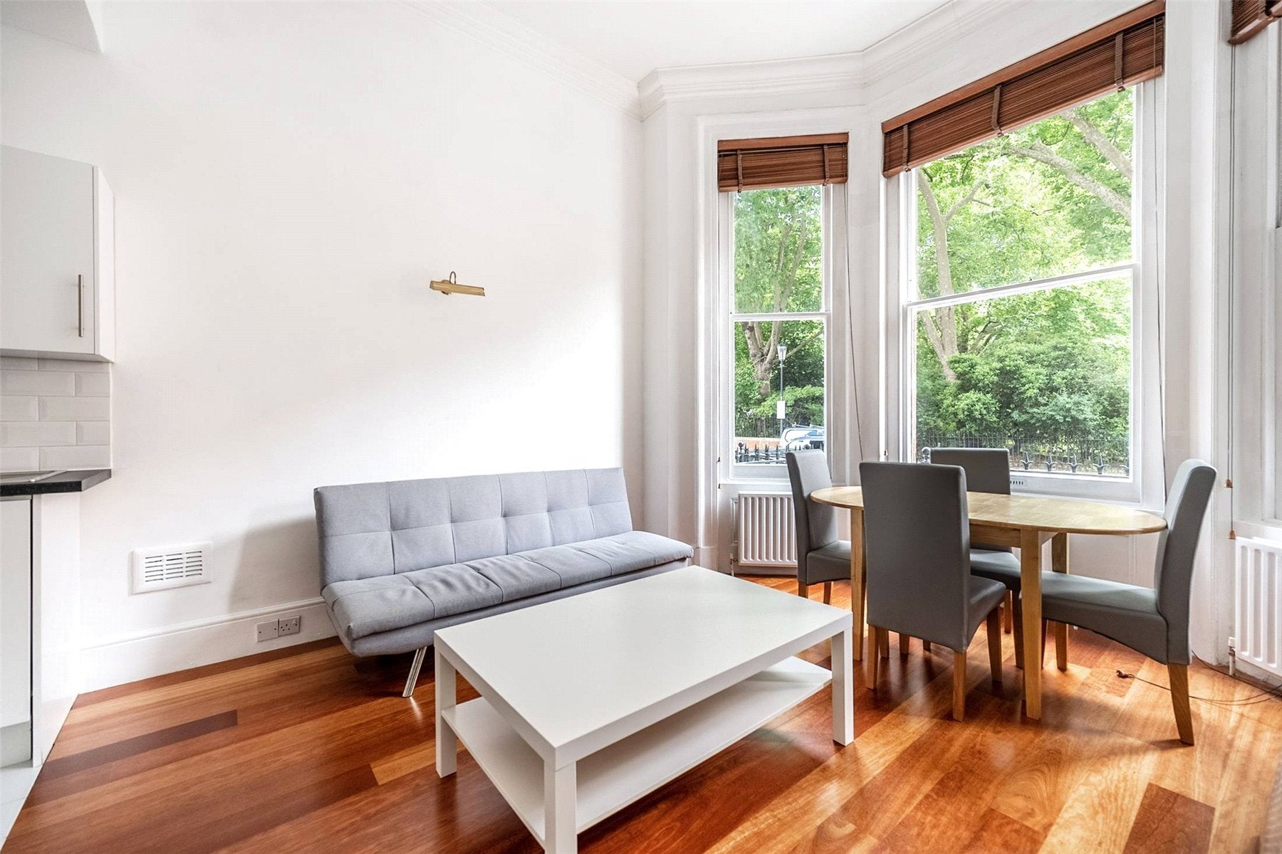 Flat Cranley Gardens in Greater London