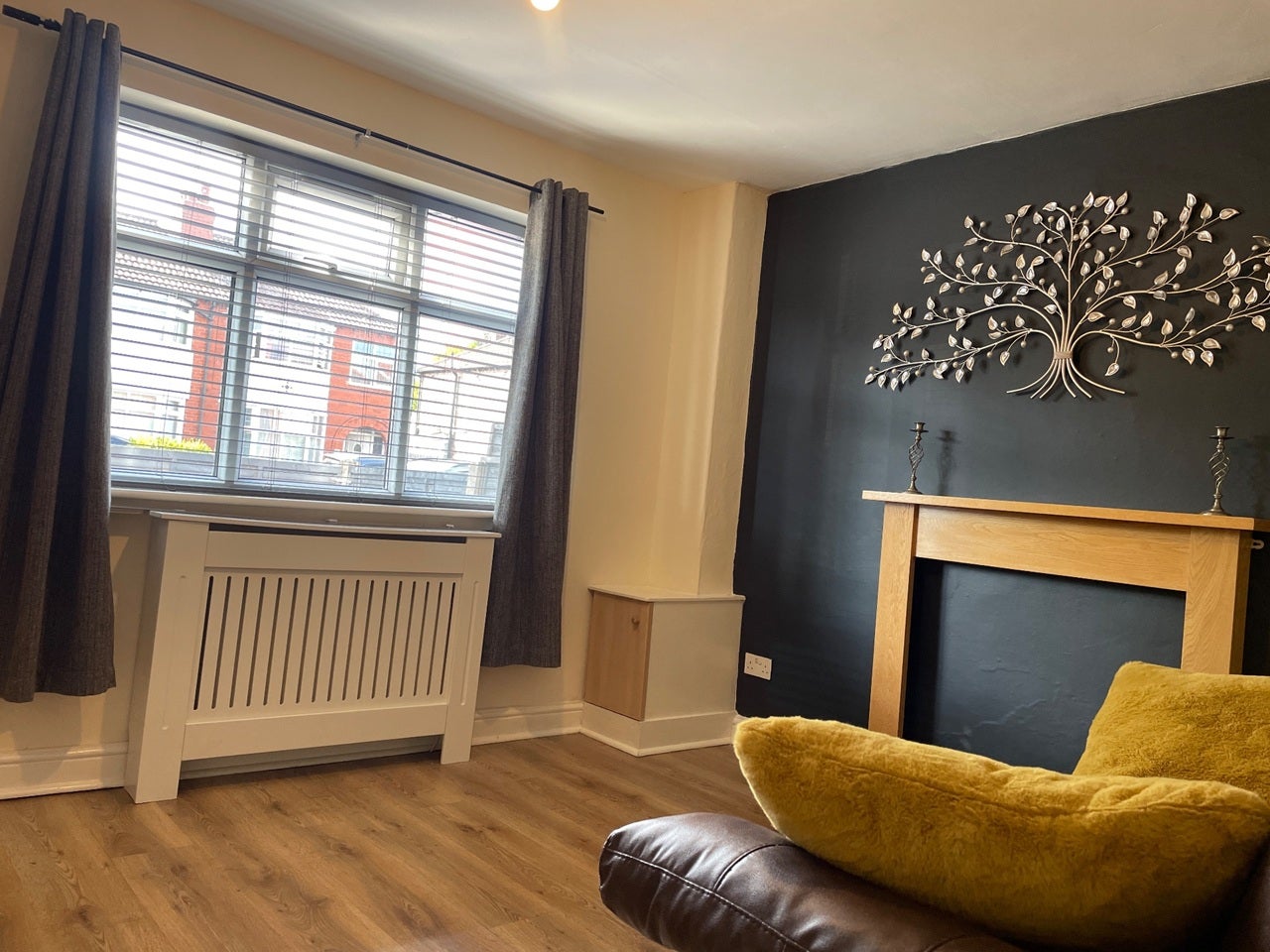 Flat Riddings Road in Trafford