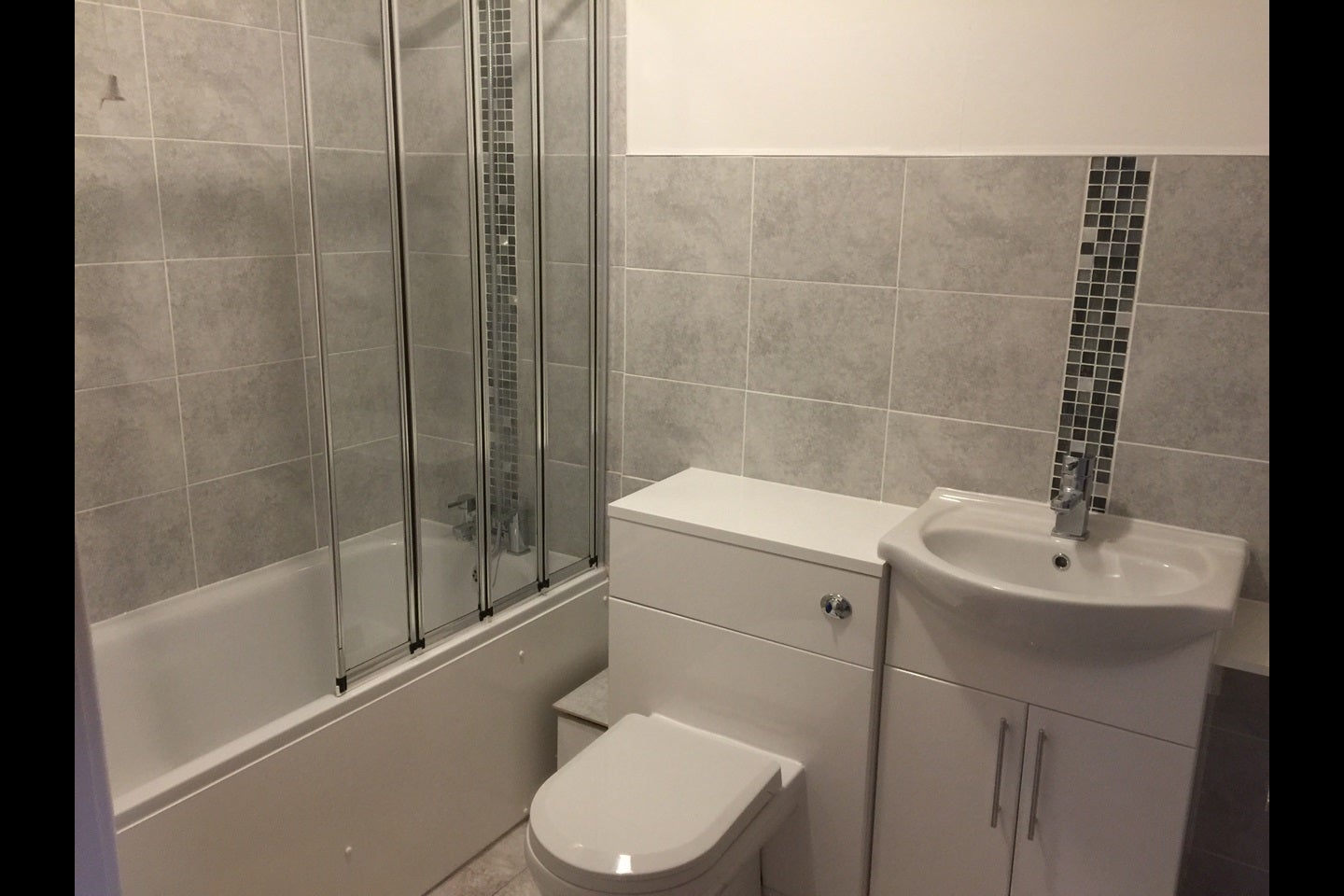 Flat Riddings Road in Trafford