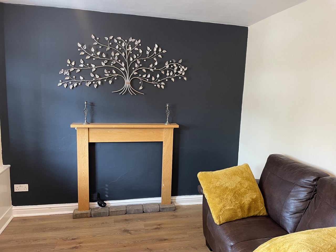 Flat Riddings Road in Trafford