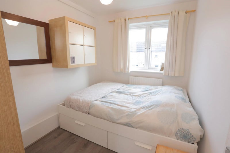 Room Beaumont Square in Greater London