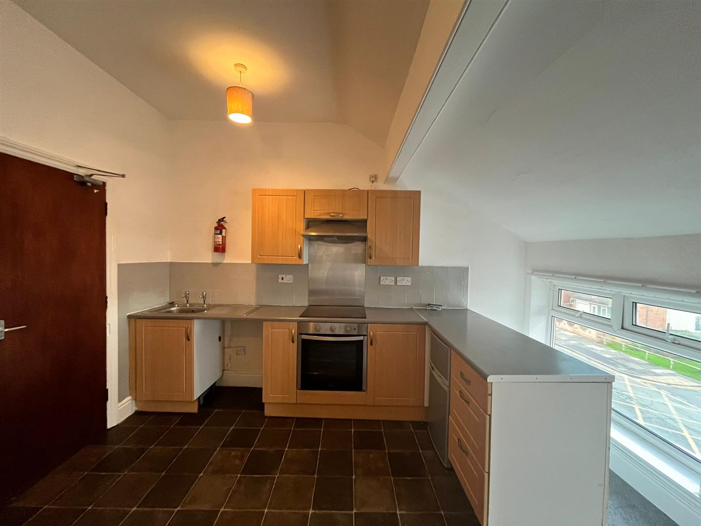 Flat Victoria Road West in Borough of Wyre