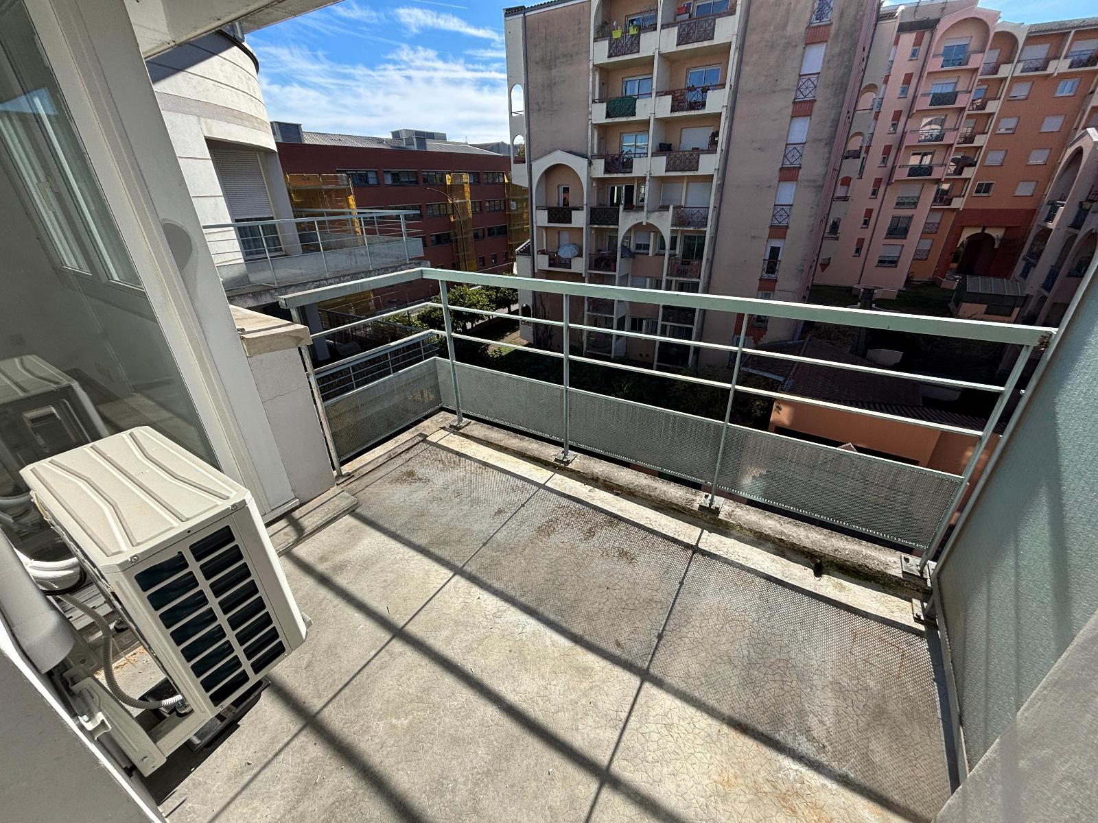 Flat Rue de Chaussas in Toulouse