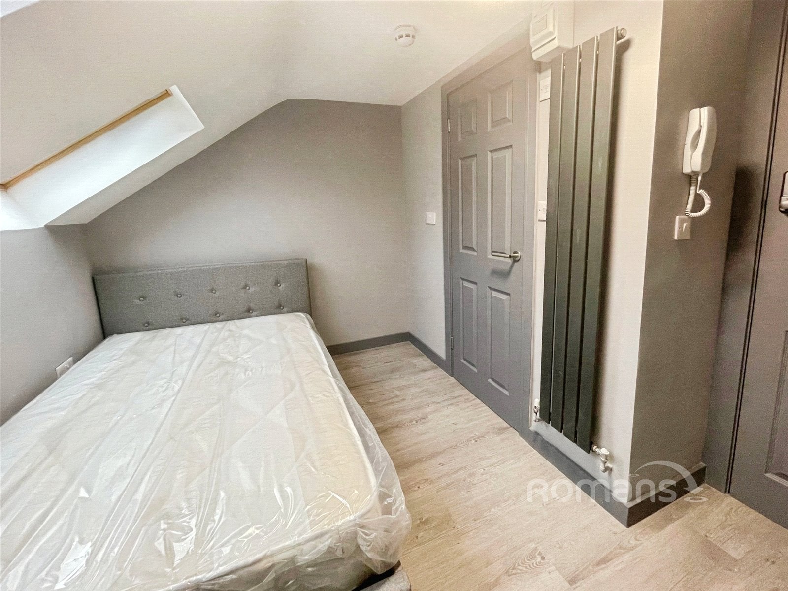 Room Wilson Road in Reading