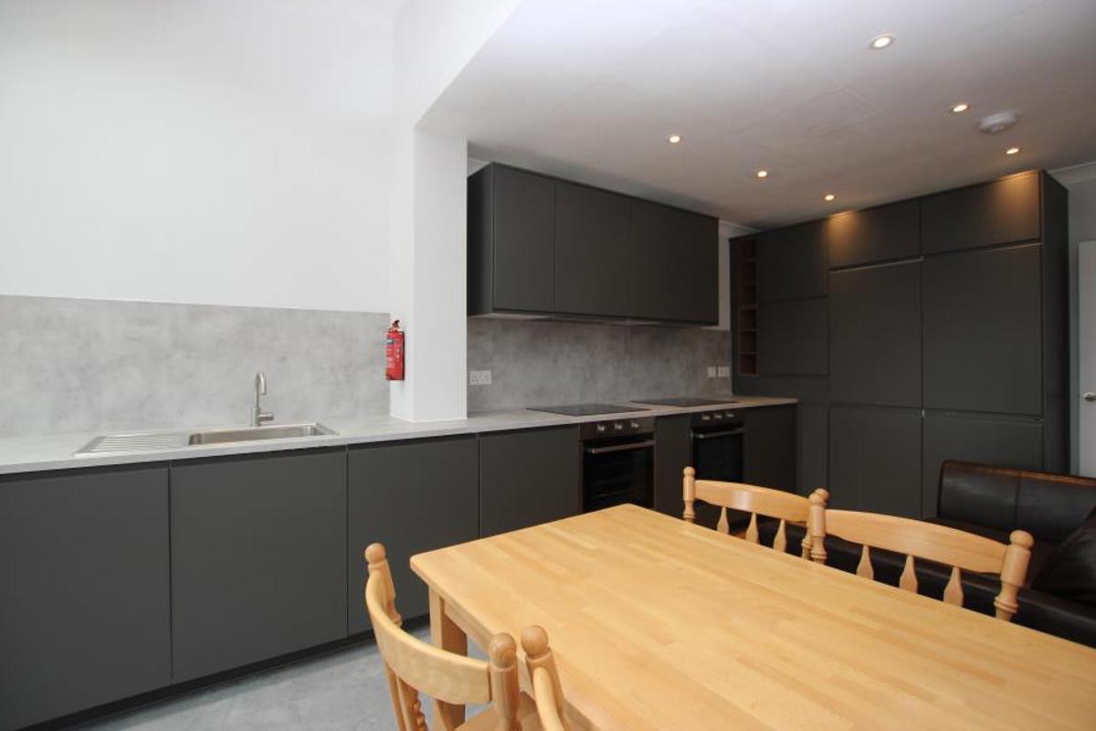 Room Filton Avenue in Bristol