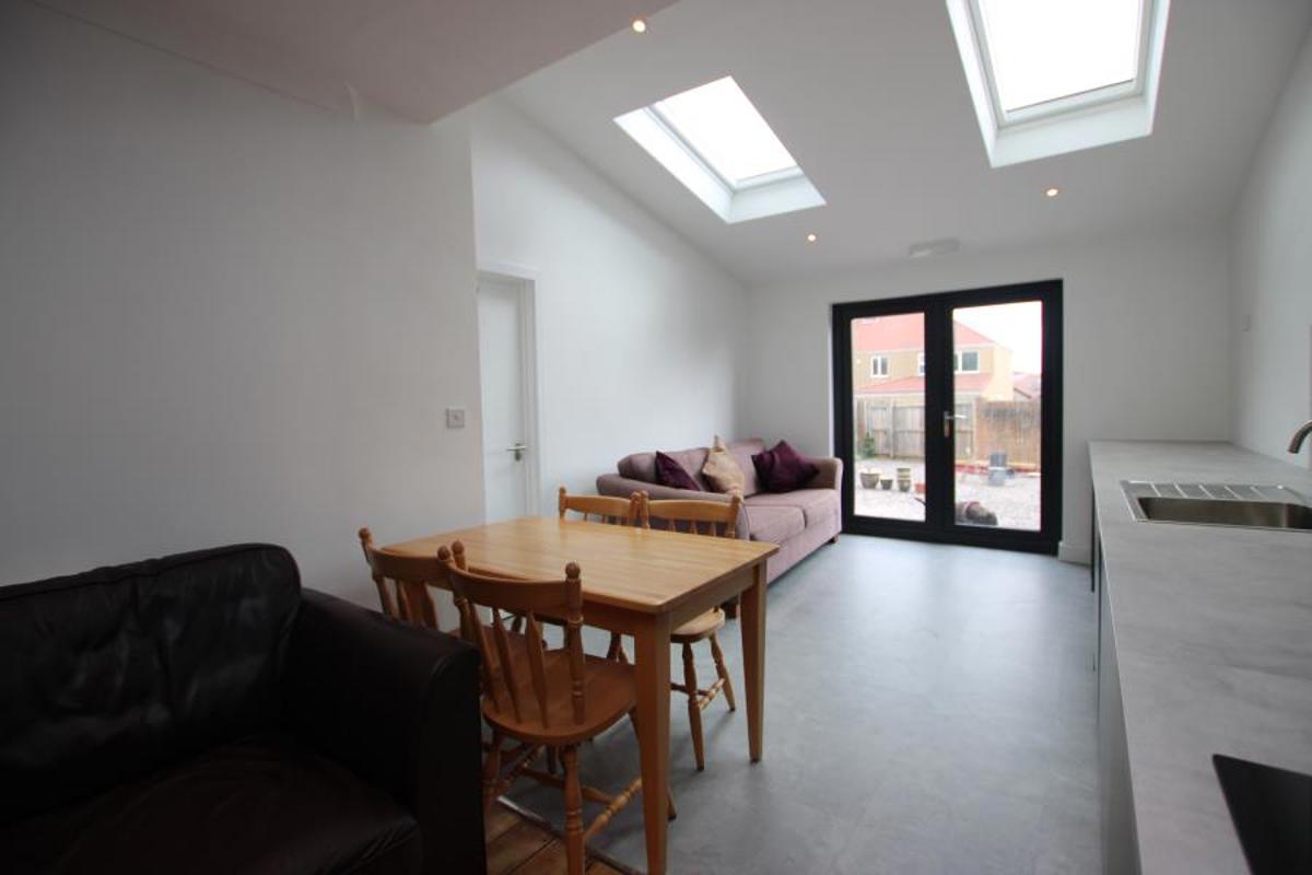 Room Filton Avenue in Bristol