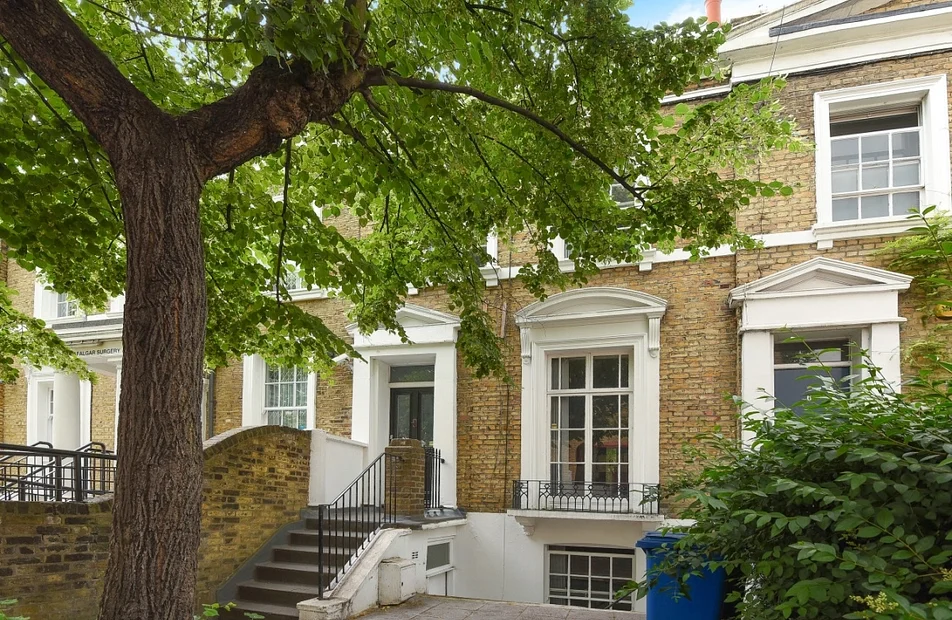 House Glengall Road in Greater London