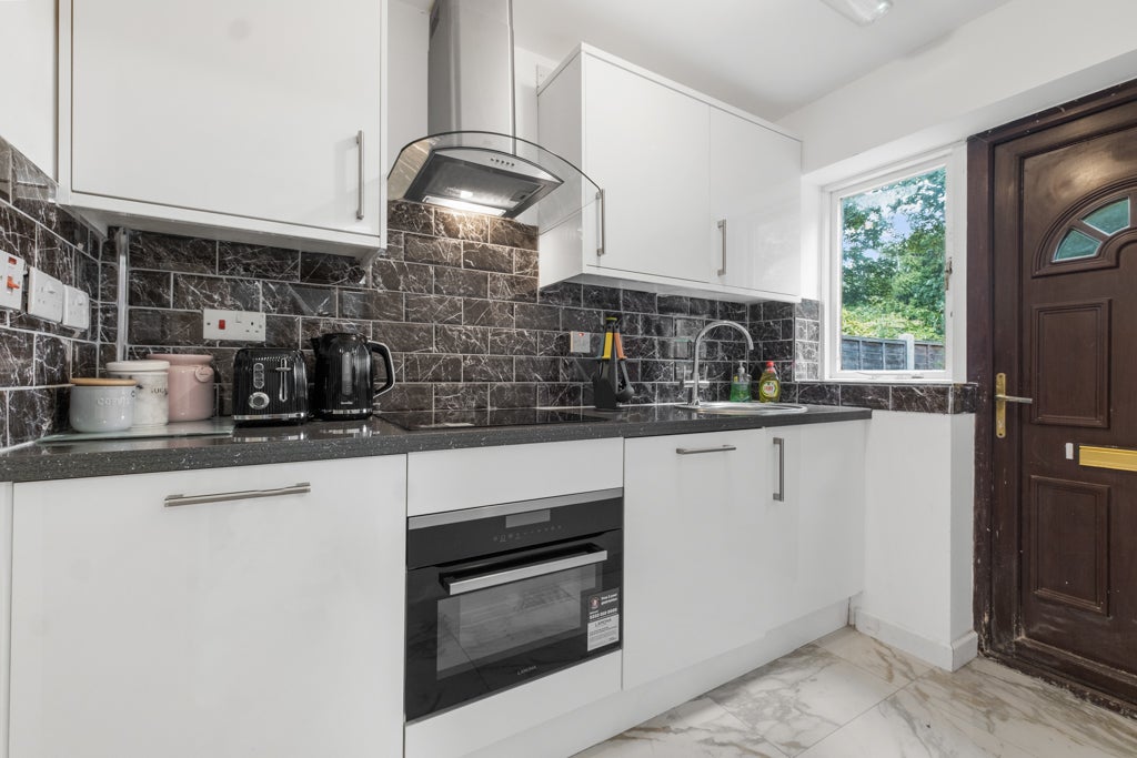 Flat Wilkinson Croft in Birmingham