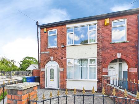 House Swan Meadow Road in Wigan