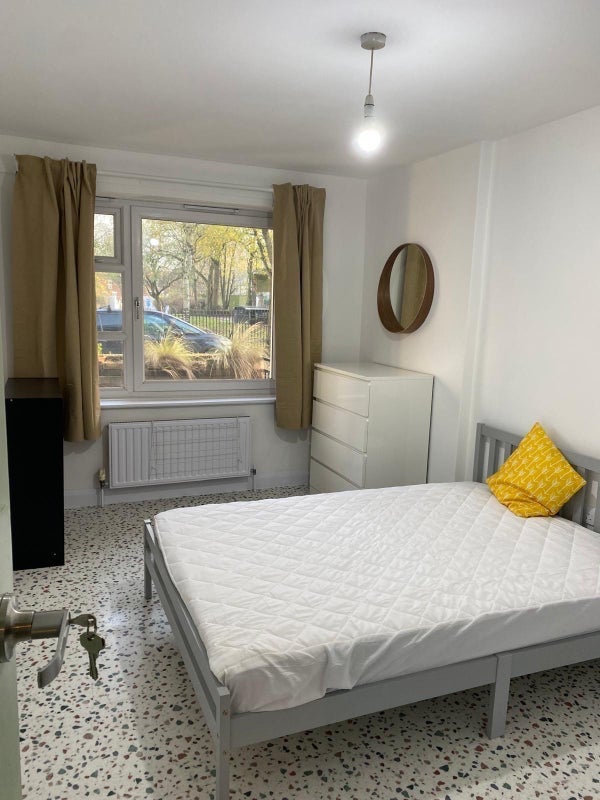Flat Lucas Street in Greater London