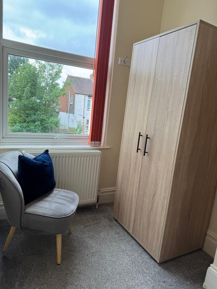Room Jalland Street in Hull