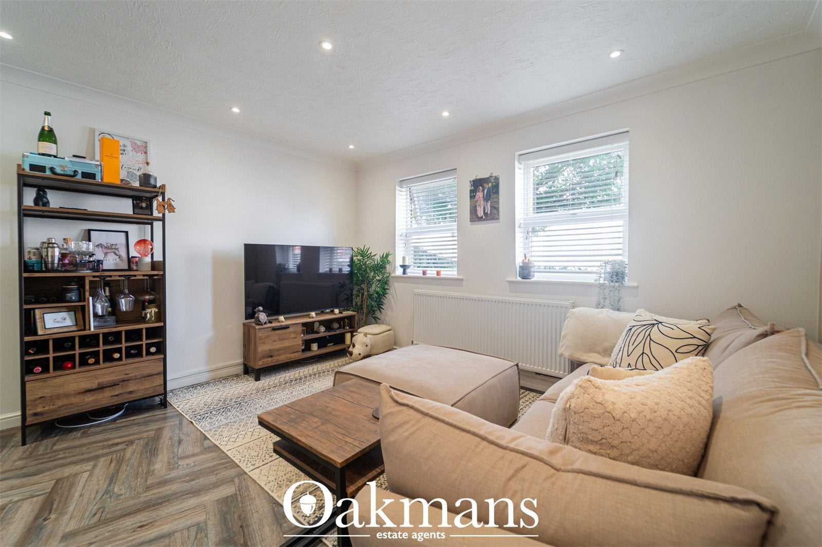 Flat Rumbush Lane in Metropolitan Borough of Solihull