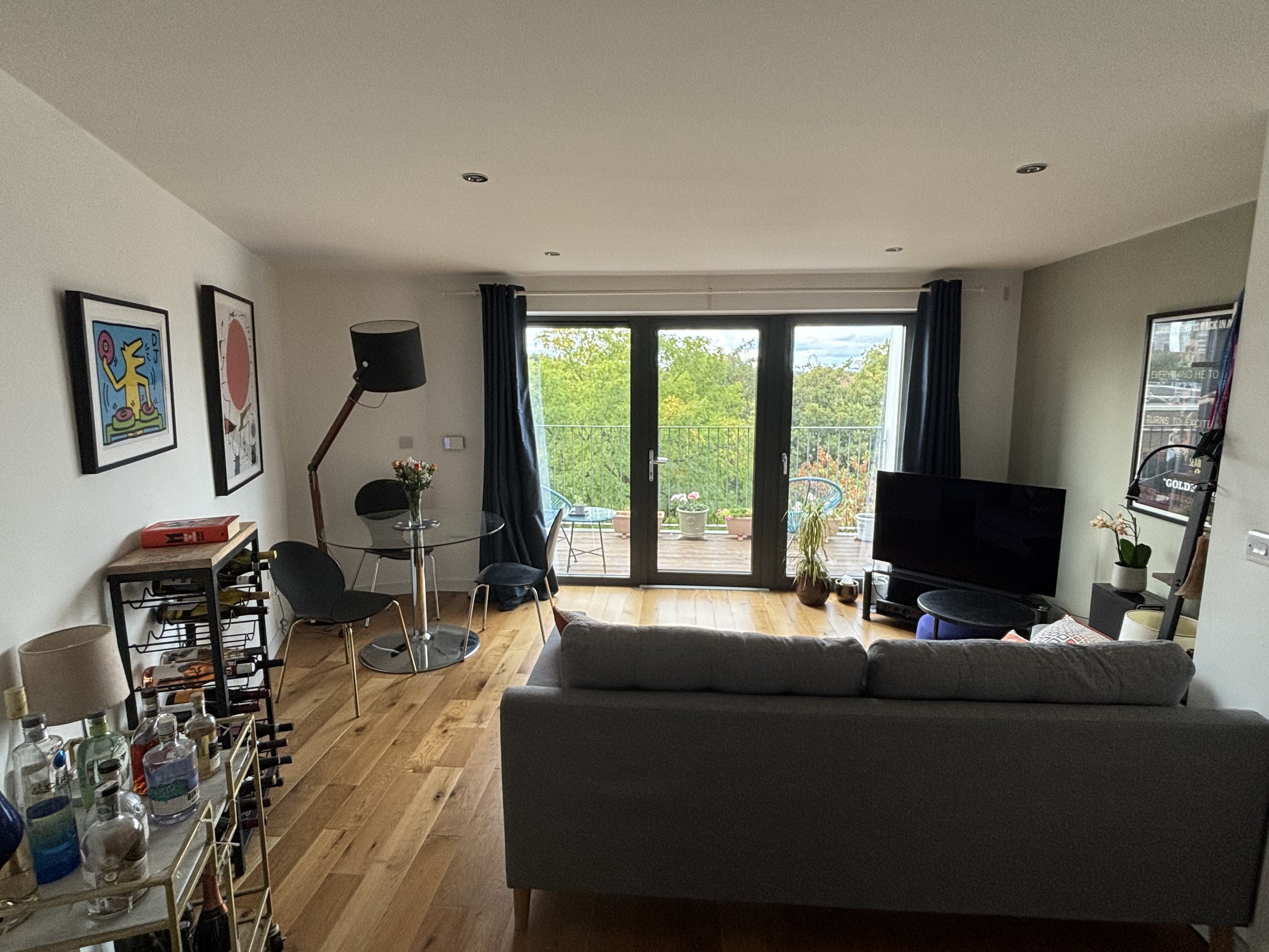 Flat Offenham Road in Greater London