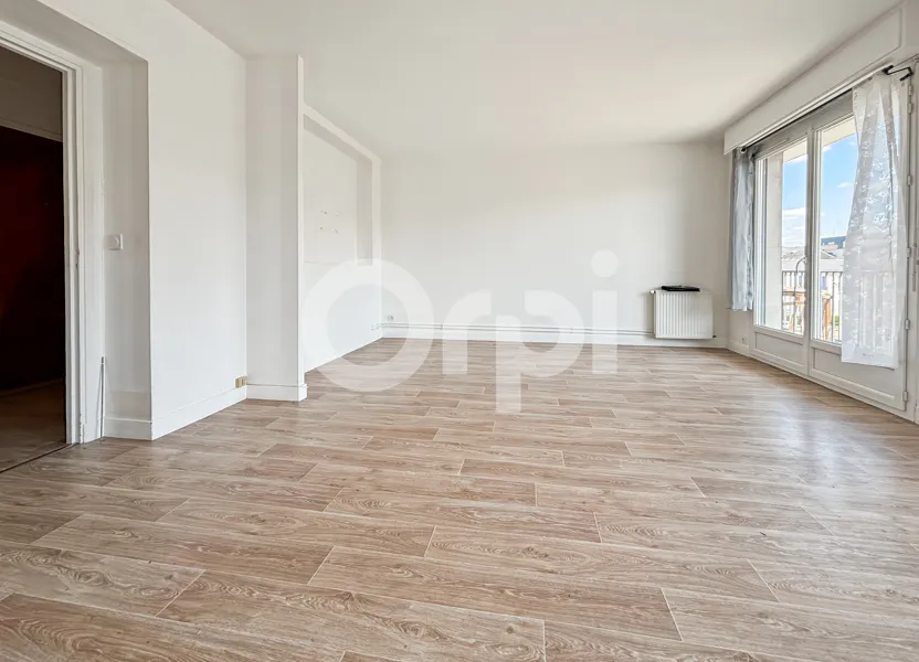 Appartement Echelette St Pierre à Évreux