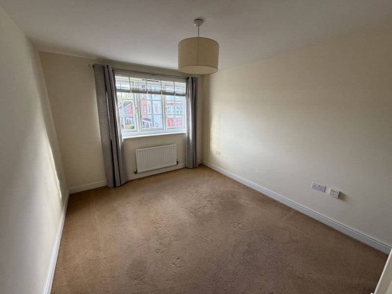 Flat Danby Street in Bristol
