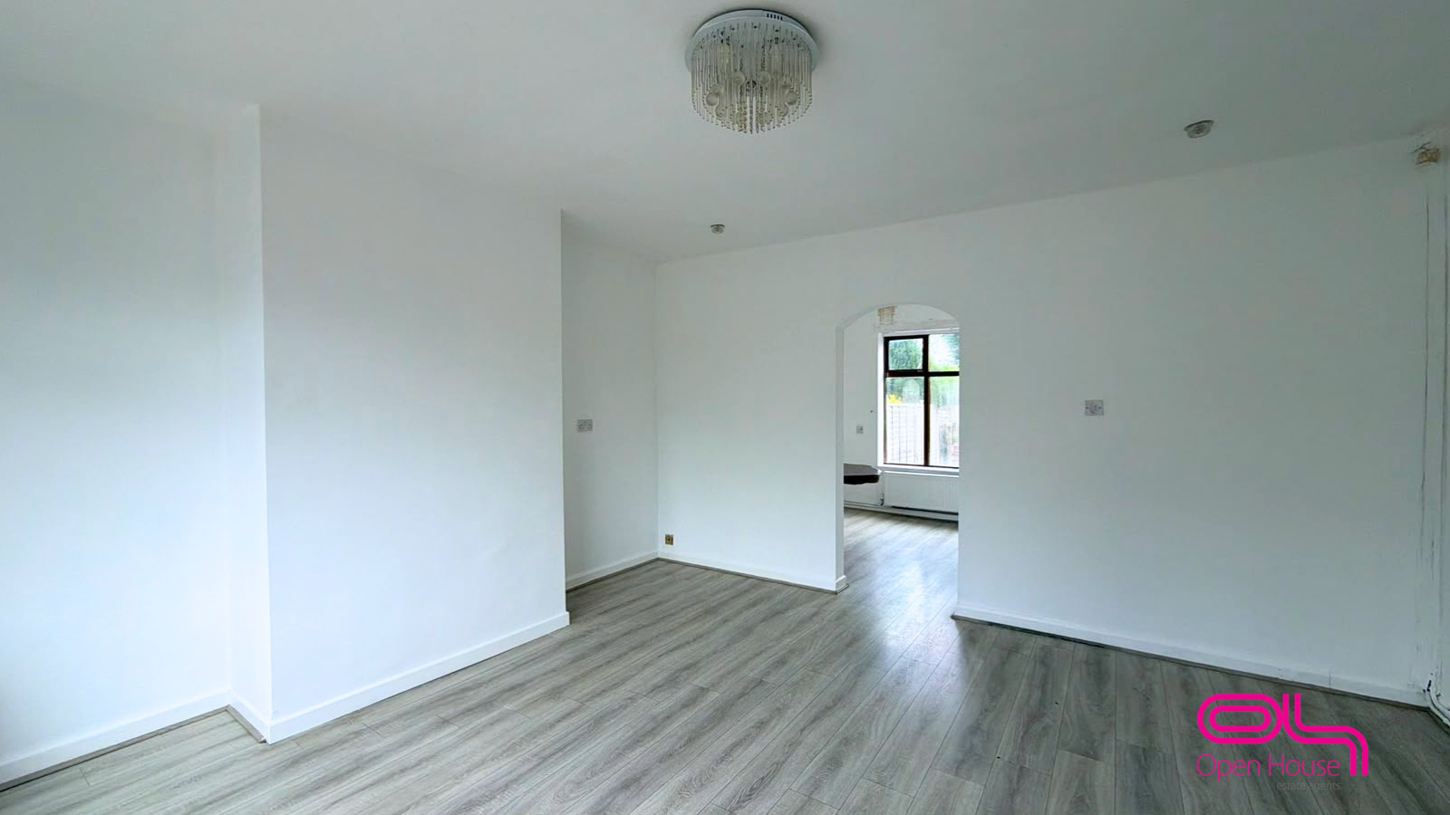 House Aster Avenue in Farnworth