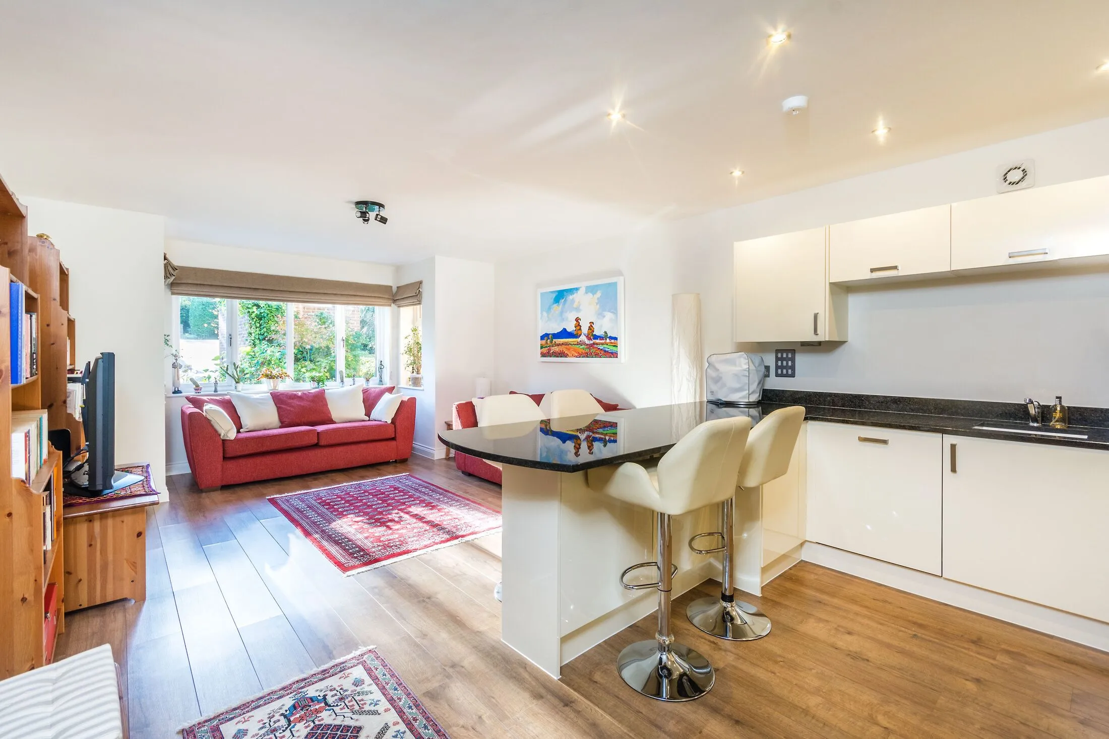 Flat Epsom Road in Guildford