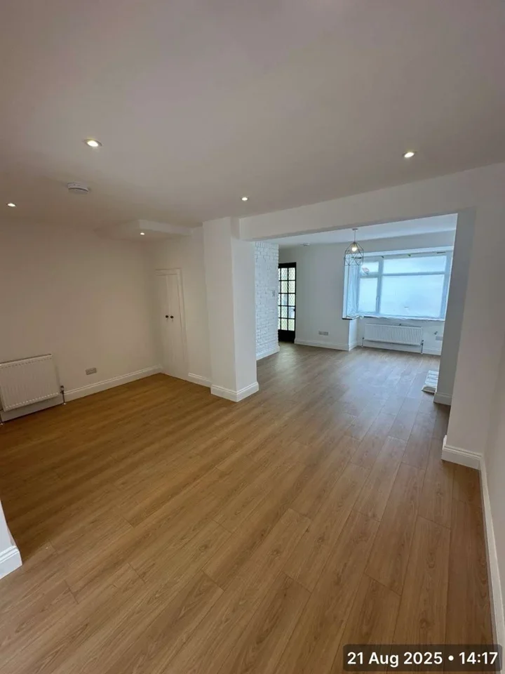 House Middleham Road in Greater London