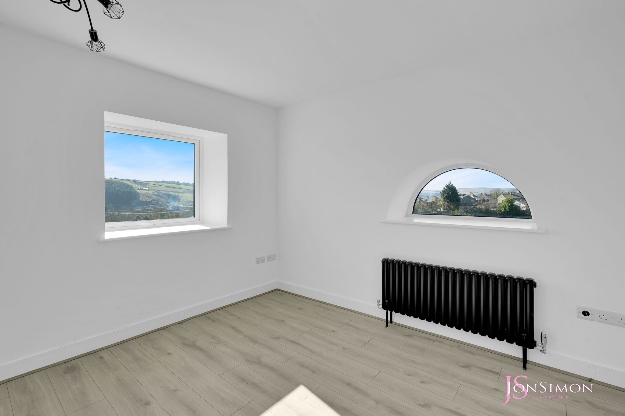 Flat Heald Lane in Borough of Rossendale