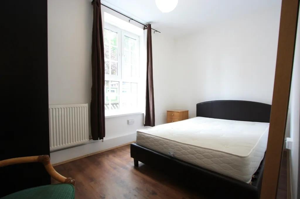 Flat Union Grove in Greater London