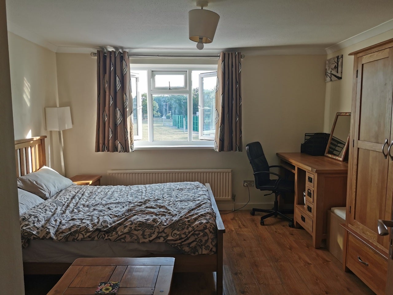 Room Damson Grove in Slough