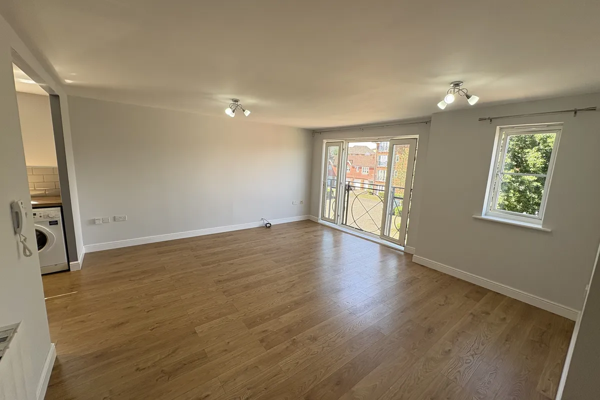 Flat Yukon Road in Broxbourne