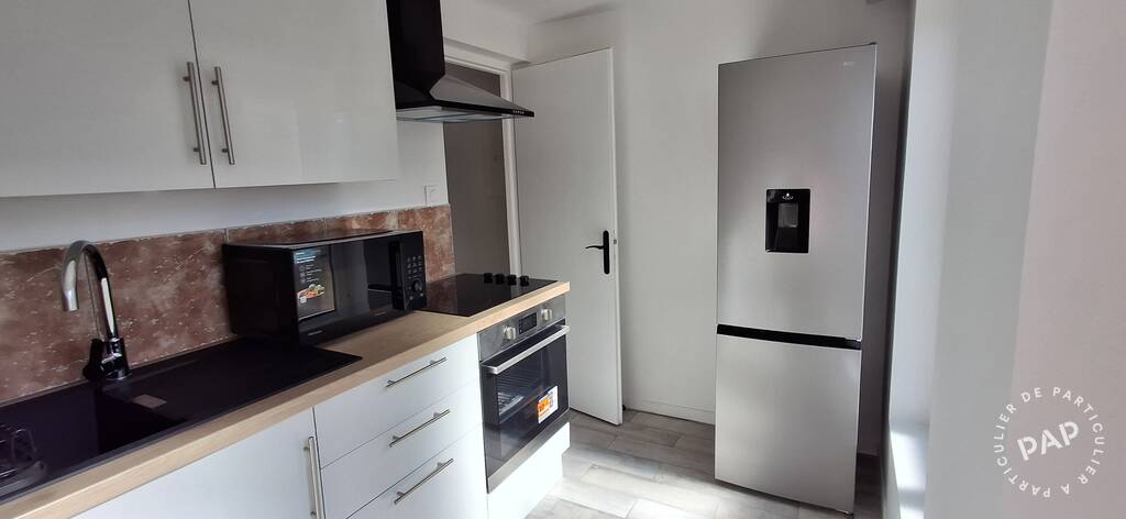 Chambre Place Tolstoi à Denain