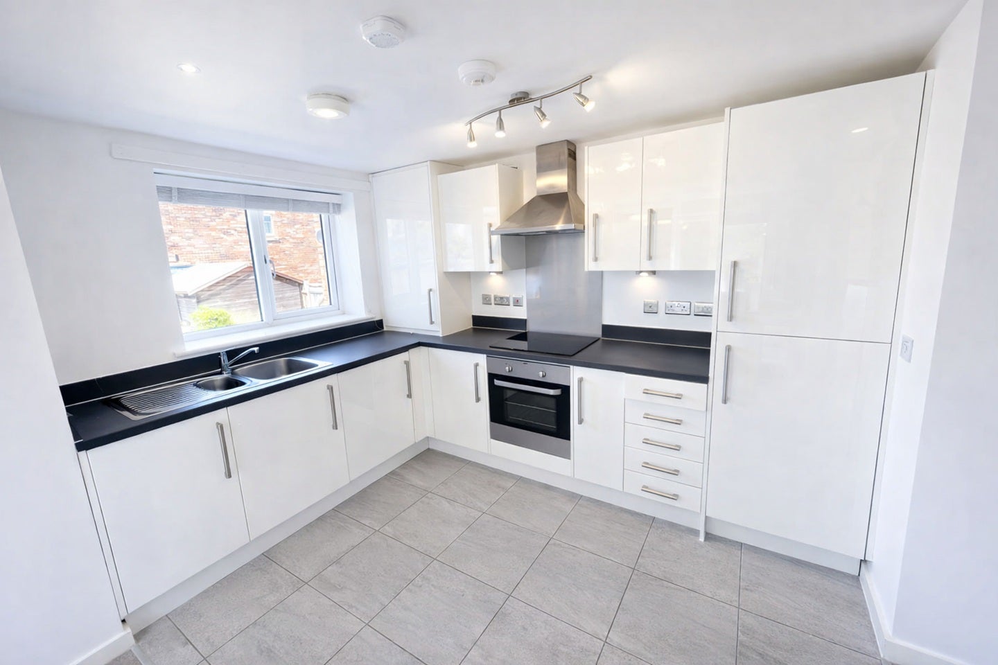 House Messiter Way in Dudley