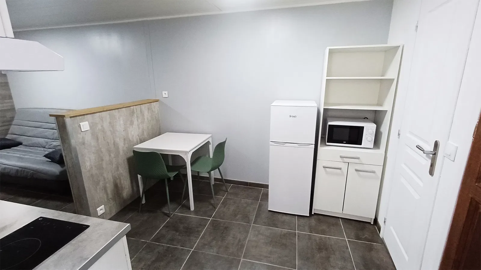 Room Rue Berlioz in Saint-Denis-en-Bugey