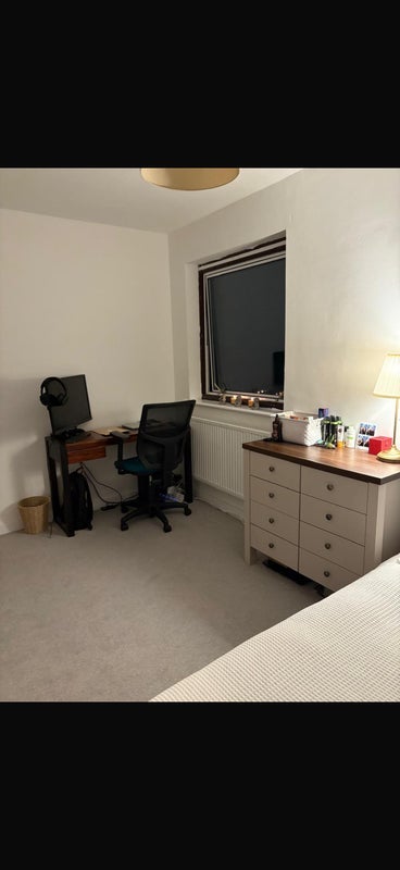Room Wat Tyler Road in Greater London