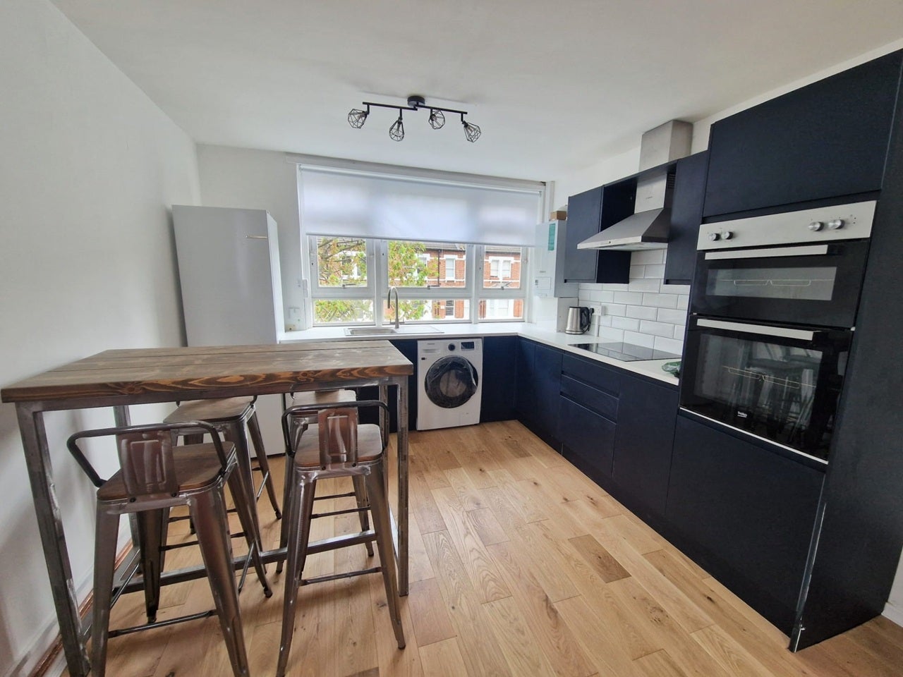 House Maskelyne Close in Greater London