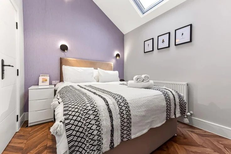 Flat Park Lane in Greater London