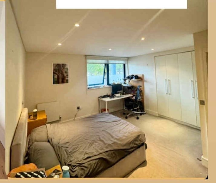 Flat Downham Road in Greater London
