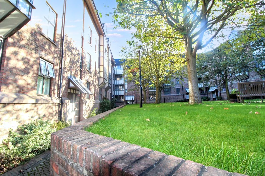 Flat The Mews in Newcastle upon Tyne