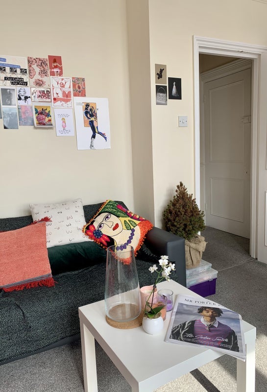 Room Gleneldon Road in Greater London