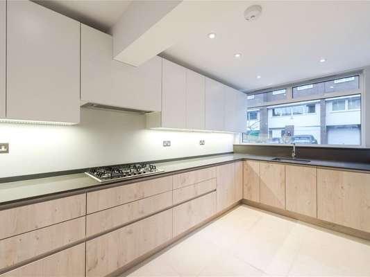 House Meadowbank in Greater London